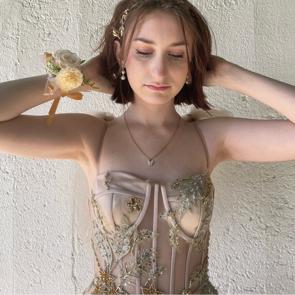 Floral corset prom dress - Picture 3 of 4